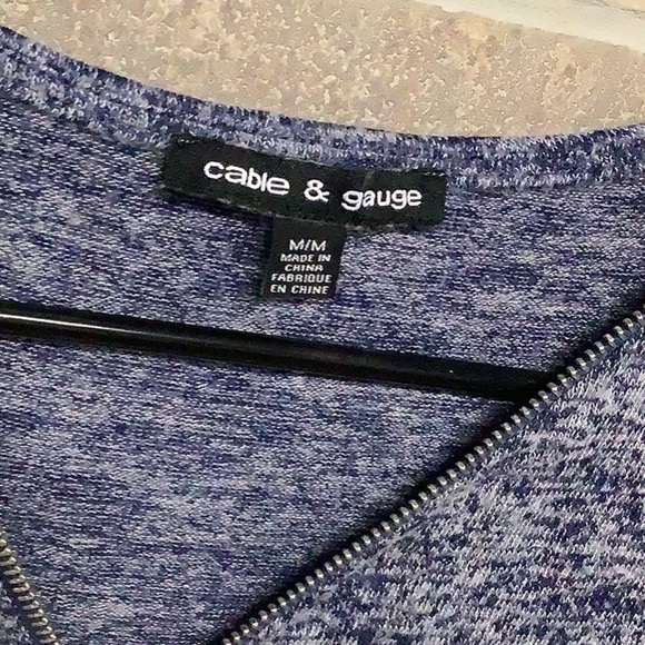 Cable & Gauge - Sz M - Blue Gray soft flowy a-cut long sleeve shirt/ Sweater - Picture 3 of 4